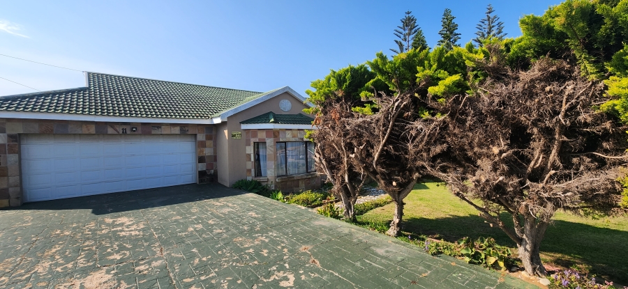 3 Bedroom Property for Sale in Dana Bay Western Cape